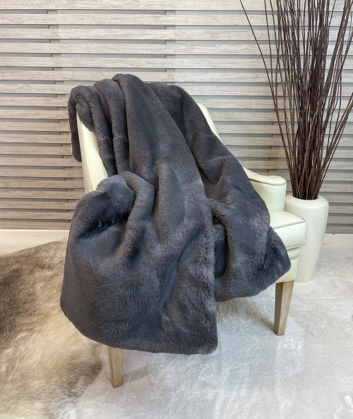 Medium length faux fur blanket in plain grey