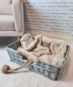 Richmond Almond fur pet blanket