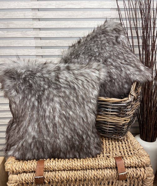 Wolf Faux Fur Cushion Covers