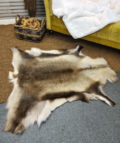 Reindeer Hide Rug 0045M