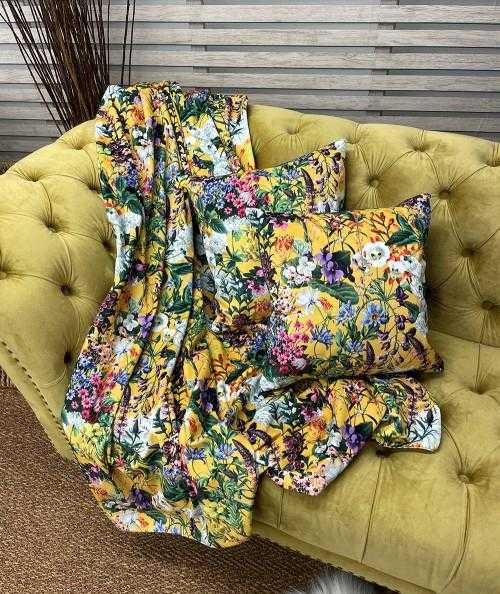 Floral printed velvet throw