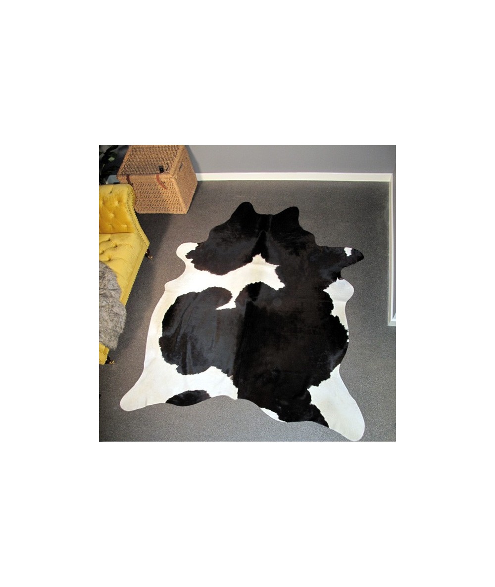 XX/Large Black and off-white Natural Cowhide Rug CR00135