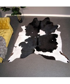 X/Large Black and off-white Cowhide Rug CR00145